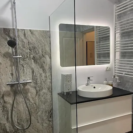 Acrima 109 Mamaia Nord Апартаменты Нэводари